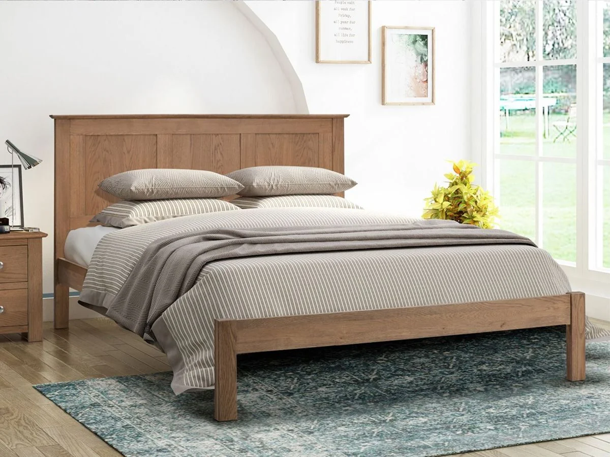Flintshire Conway 5FT Kingsize Wooden Bed Frame - Oak. 