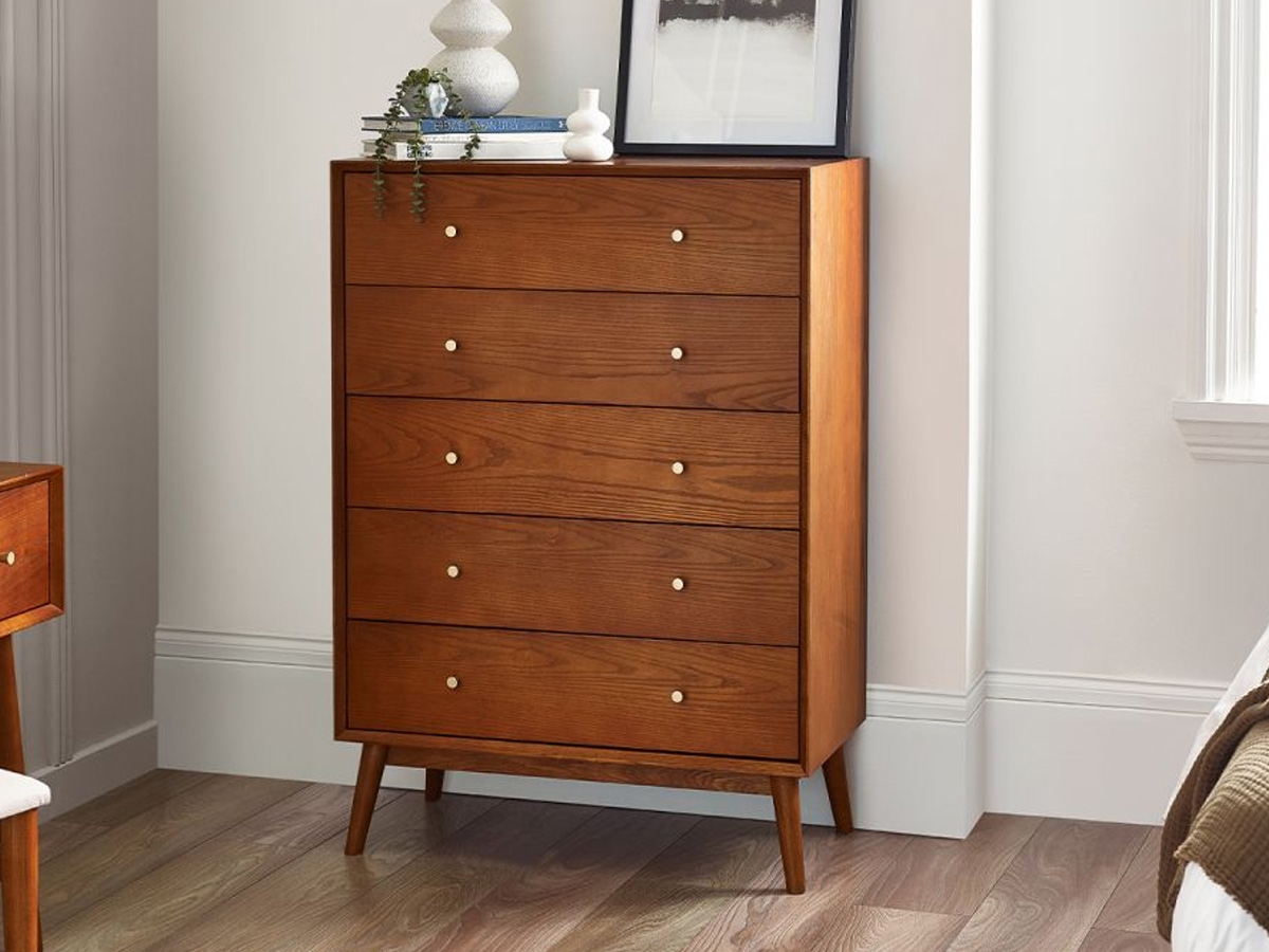 Lowry 5 Drawer Chest