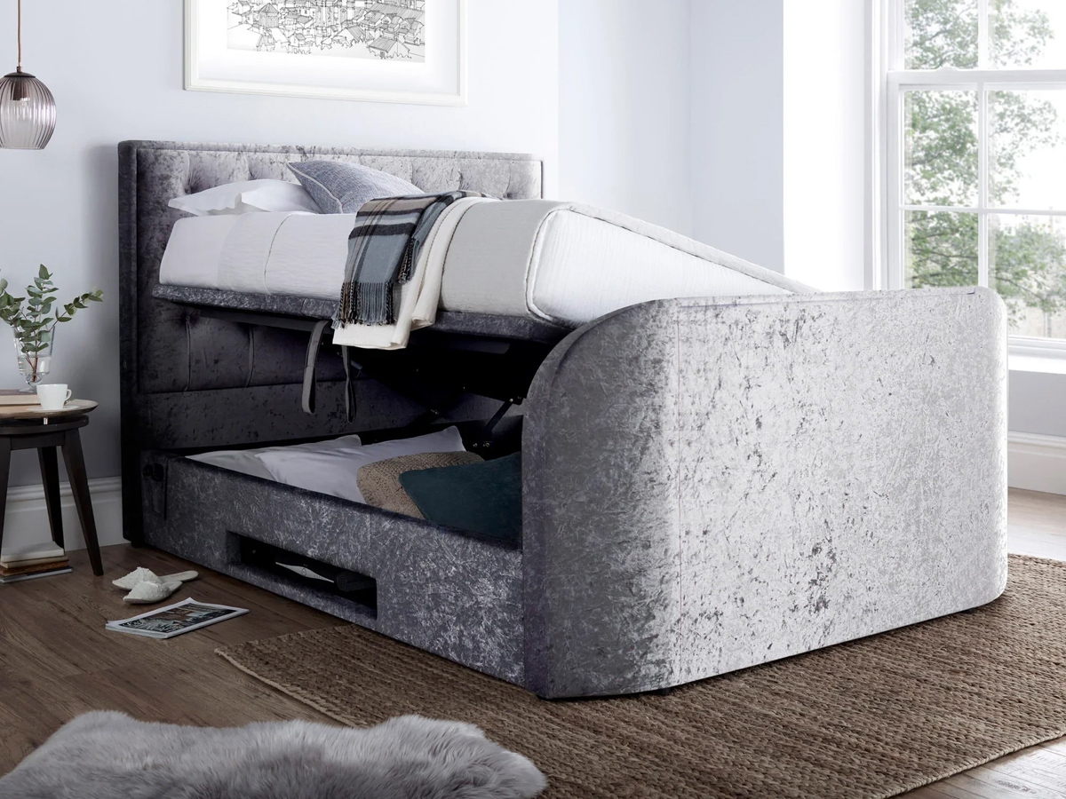 Star TV Lyon TV Bed. 