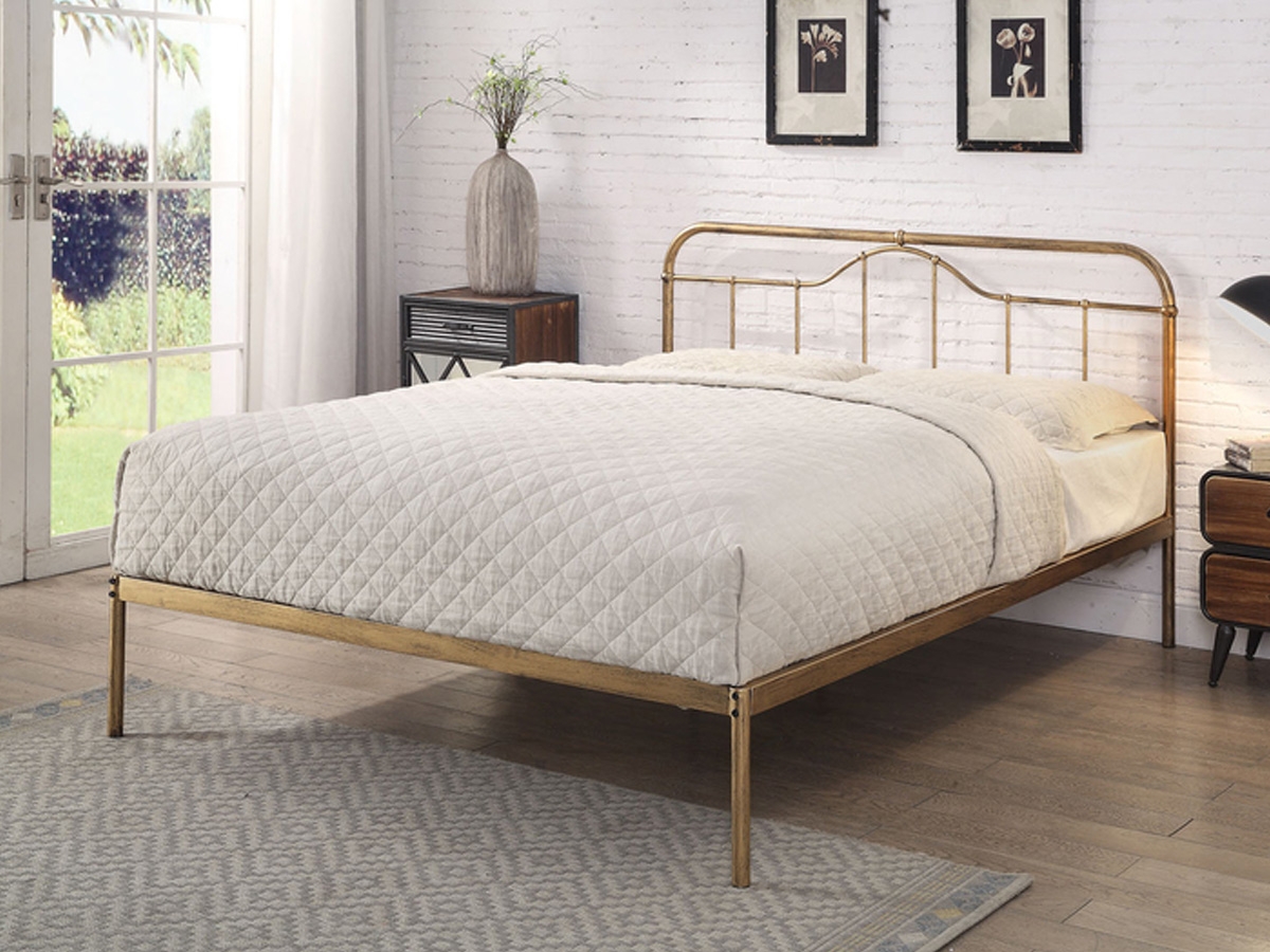 Oakenholt Metal Bed Frame - Bronze