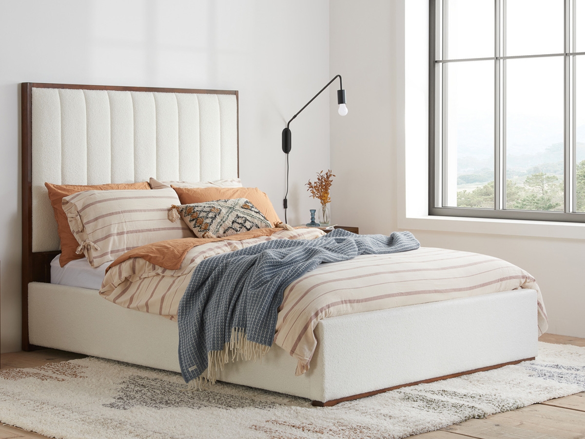 Pannal Bed Frame - White Boucle
